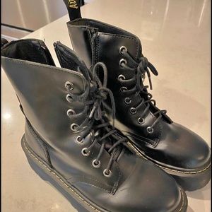 Black Doc Martens Platform Boots sz 6.5
